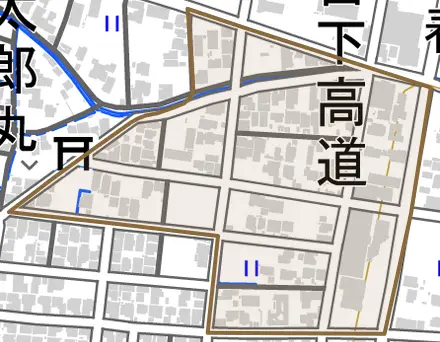 春江町江留下相田とその周辺の地図。町の範囲を重ねている