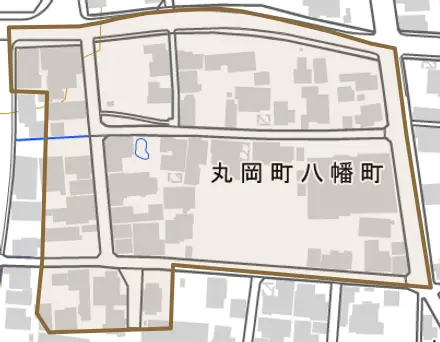 丸岡町八幡町とその周辺の地図。町の範囲を重ねている