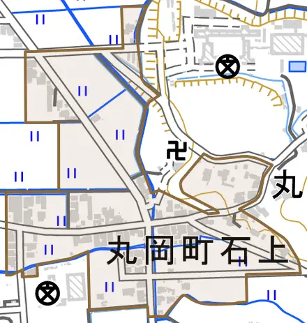 丸岡町石上とその周辺の地図。町の範囲を重ねている