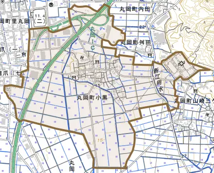 丸岡町小黒とその周辺の地図。町の範囲を重ねている