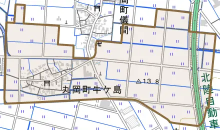 丸岡町牛ケ島とその周辺の地図。町の範囲を重ねている