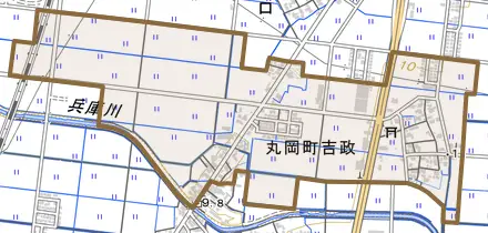 丸岡町吉政とその周辺の地図。町の範囲を重ねている