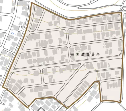 三国町青葉台とその周辺の地図。町の範囲を重ねている
