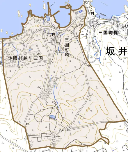 三国町崎とその周辺の地図。町の範囲を重ねている