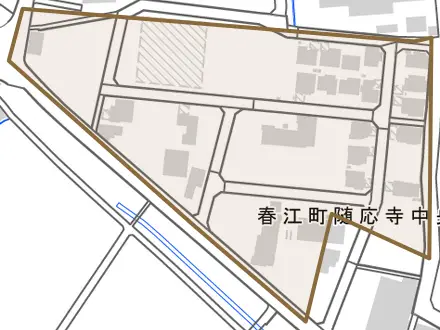 春江町随応寺中央とその周辺の地図。町の範囲を重ねている