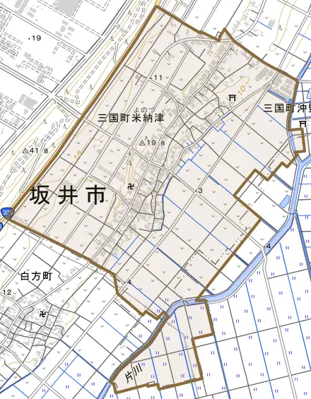 三国町米納津とその周辺の地図。町の範囲を重ねている