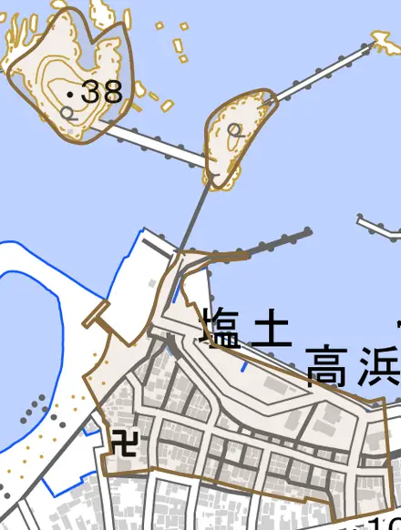 塩土とその周辺の地図。町の範囲を重ねている