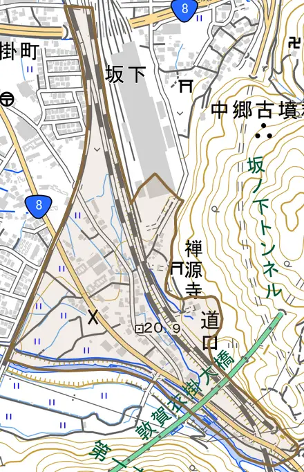 道口とその周辺の地図。町の範囲を重ねている