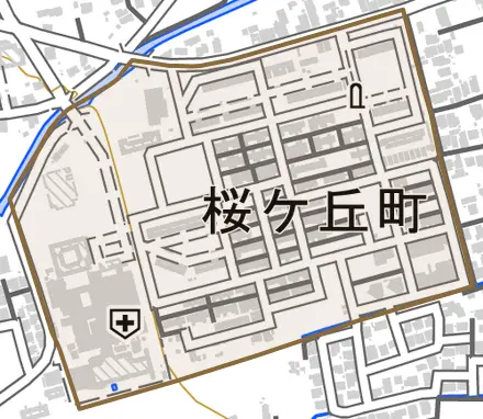 桜ケ丘町とその周辺の地図。町の範囲を重ねている