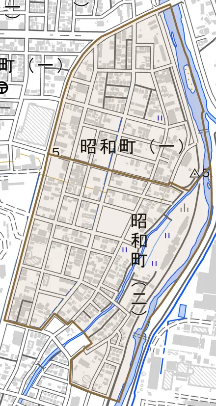昭和町とその周辺の地図。町の範囲を重ねている