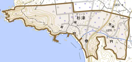 杉津とその周辺の地図。町の範囲を重ねている