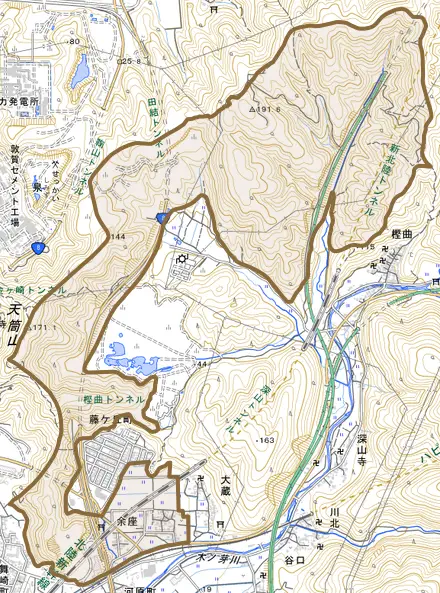 余座とその周辺の地図。町の範囲を重ねている