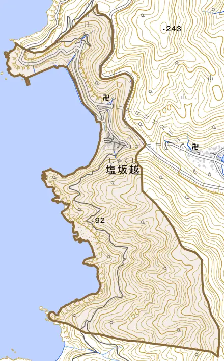 塩坂越とその周辺の地図。町の範囲を重ねている