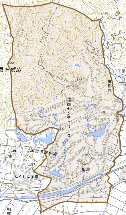 板屋とその周辺の地図。町の範囲を重ねている