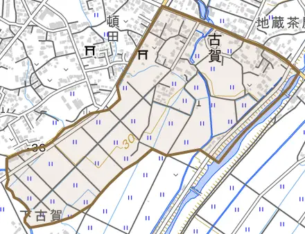 古賀とその周辺の地図。町の範囲を重ねている
