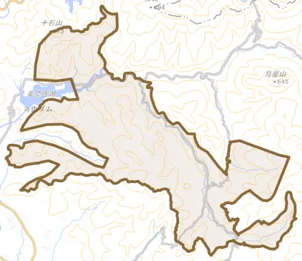 黒川とその周辺の地図。町の範囲を重ねている