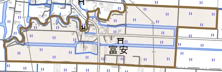 大字富安とその周辺の地図。町の範囲を重ねている