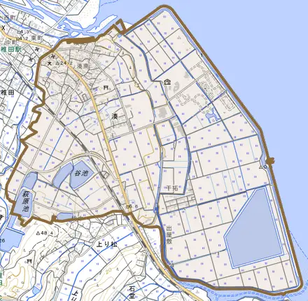 大字湊とその周辺の地図。町の範囲を重ねている
