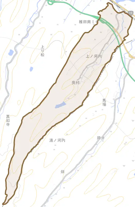 大字上ノ河内とその周辺の地図。町の範囲を重ねている
