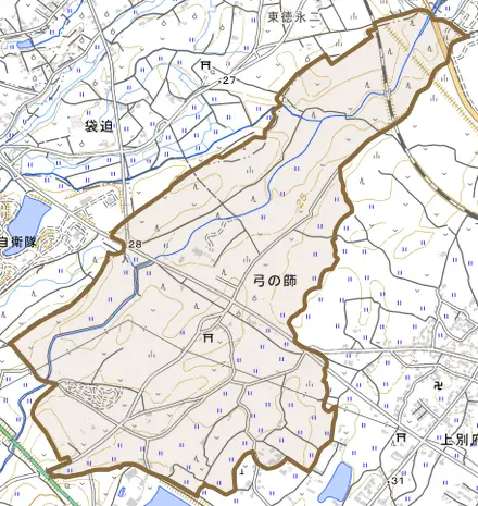 大字弓の師とその周辺の地図。町の範囲を重ねている