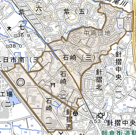 石崎とその周辺の地図。町の範囲を重ねている