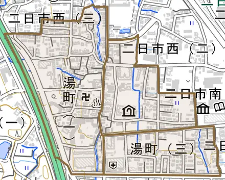 湯町とその周辺の地図。町の範囲を重ねている