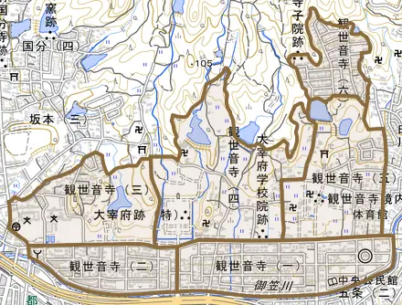 観世音寺とその周辺の地図。町の範囲を重ねている