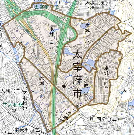 水城とその周辺の地図。町の範囲を重ねている