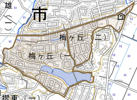梅ケ丘とその周辺の地図。町の範囲を重ねている