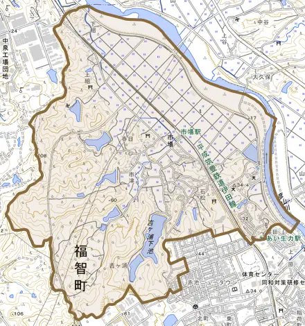 市場とその周辺の地図。町の範囲を重ねている