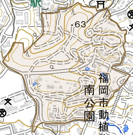 南公園とその周辺の地図。町の範囲を重ねている