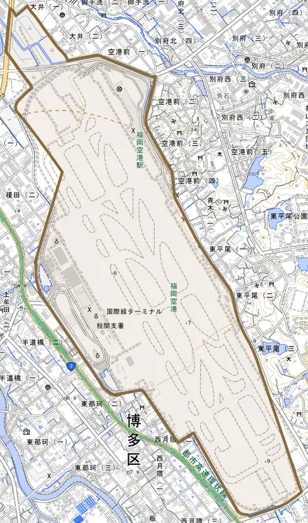 大字下臼井とその周辺の地図。町の範囲を重ねている