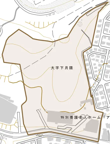 大字下月隈とその周辺の地図。町の範囲を重ねている
