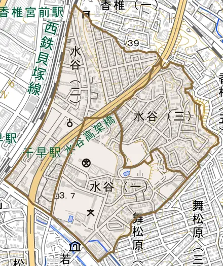 水谷とその周辺の地図。町の範囲を重ねている