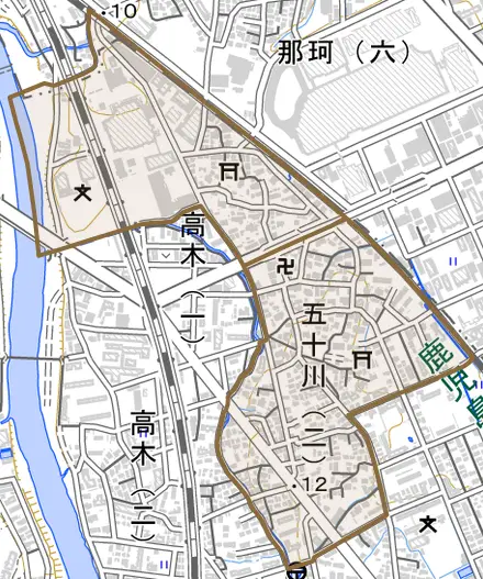 五十川とその周辺の地図。町の範囲を重ねている