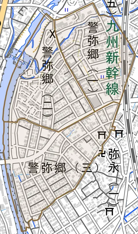 警弥郷とその周辺の地図。町の範囲を重ねている