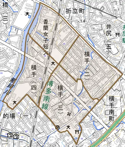 横手とその周辺の地図。町の範囲を重ねている
