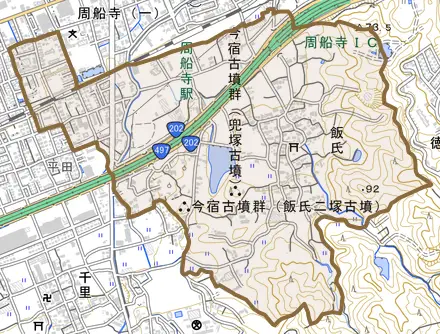 大字飯氏とその周辺の地図。町の範囲を重ねている