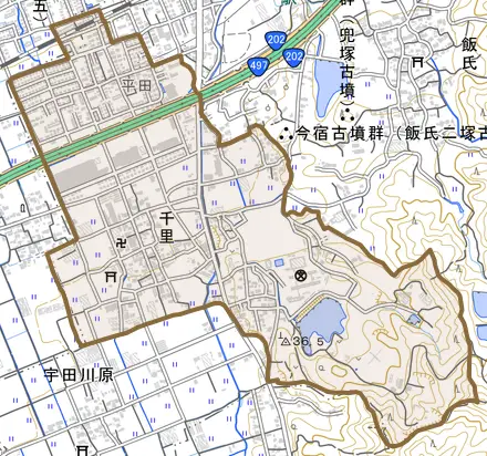 大字千里とその周辺の地図。町の範囲を重ねている