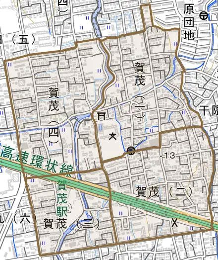 賀茂とその周辺の地図。町の範囲を重ねている