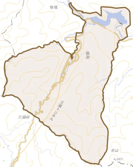 大字曲渕とその周辺の地図。町の範囲を重ねている