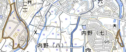 大字内野とその周辺の地図。町の範囲を重ねている