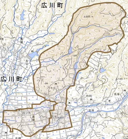 大字吉常とその周辺の地図。町の範囲を重ねている