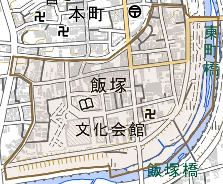 飯塚とその周辺の地図。町の範囲を重ねている