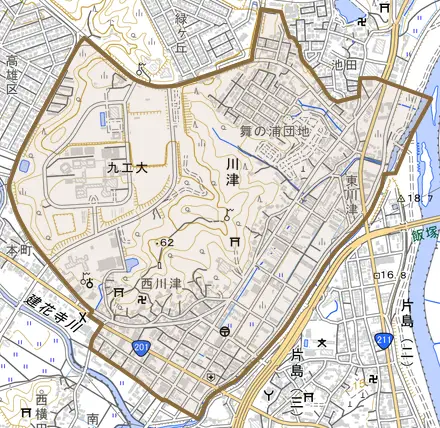 川津とその周辺の地図。町の範囲を重ねている