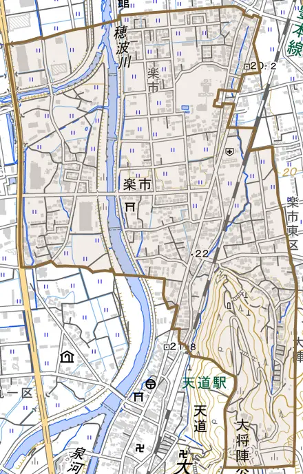 楽市とその周辺の地図。町の範囲を重ねている