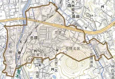 忠隈とその周辺の地図。町の範囲を重ねている
