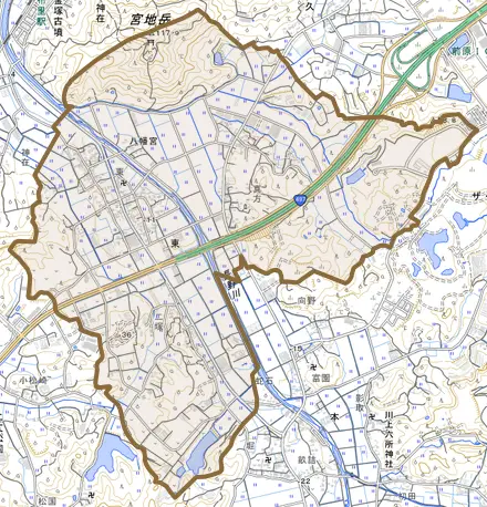 東とその周辺の地図。町の範囲を重ねている