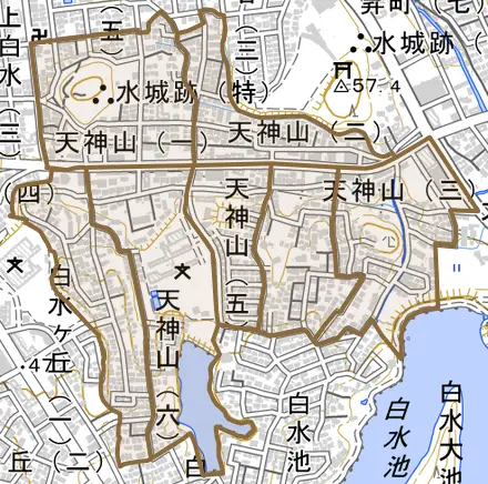 天神山とその周辺の地図。町の範囲を重ねている
