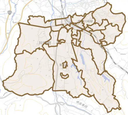大字川崎とその周辺の地図。町の範囲を重ねている